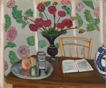 Still Life, Bouquet of Dahlias and White Book - Henri Matisse