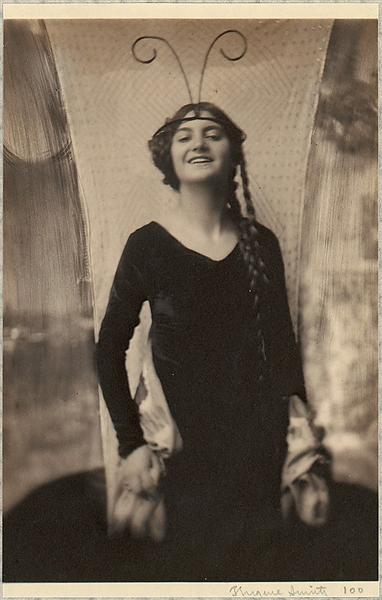 Fritzi von Derra - The Exotic Dancer, 1900 - Френк Юджін