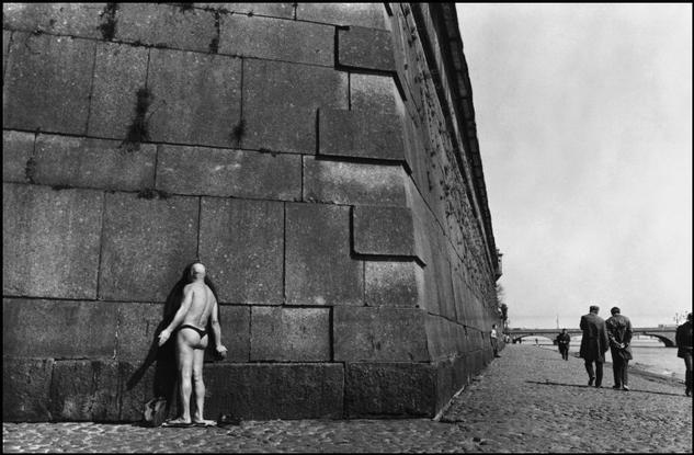 Peter and Paul's fortress on the Neva river, Leningrad, 1973 - Анрі Картьє-Брессон