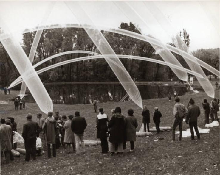 Manned Helium Sculpture, from Citything Sky Ballet, 1970 - Отто Пине
